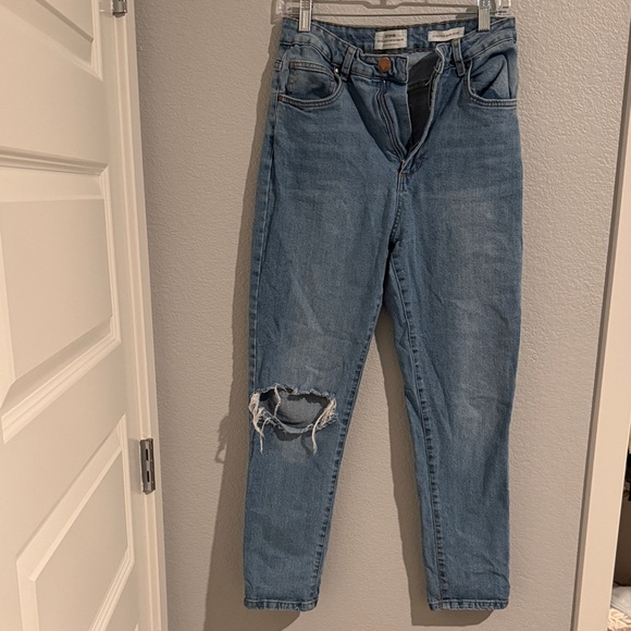 Cotton On Denim - Cotton On stretch Mom jeans